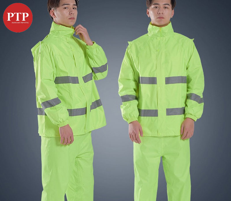 Áo mưa bộ phản quang gồm áo và quần riêng giúp trang phục ôm gọn cơ thể hơn.