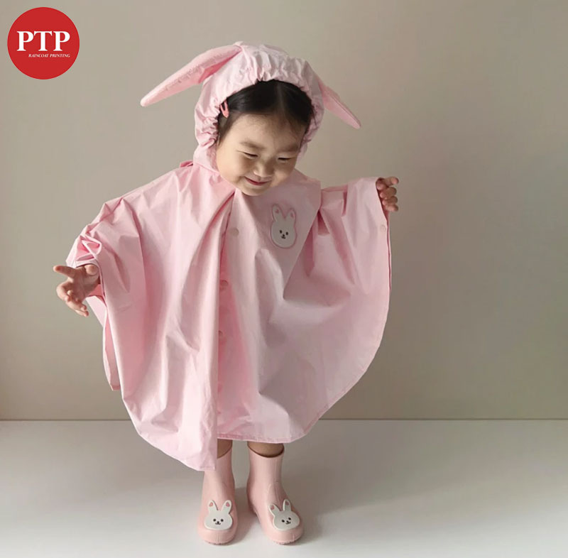 Áo mưa cho trẻ em tùe 1 - 3 tuổi.