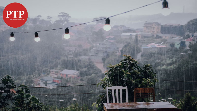 Du lịch mùa mưa